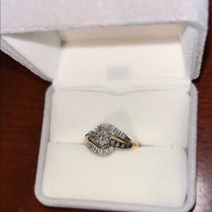 10k yellow gold diamond ring